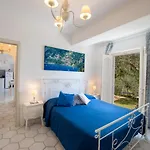 Yourhome - Relais Casa Degli Angeli * 포지타노